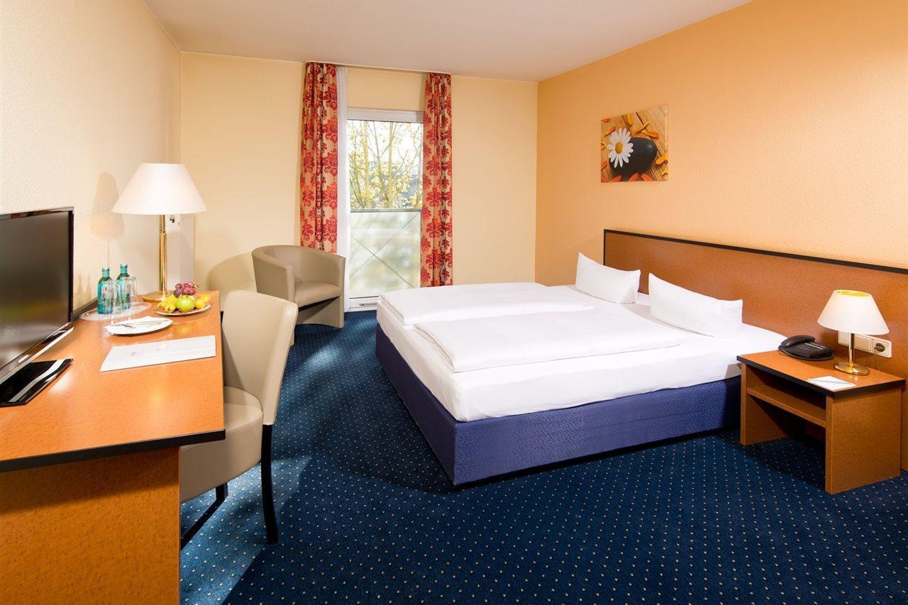 Achat Hotel ツウィッカウ エクステリア 写真